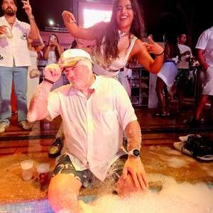 Meet your Posher, Michael